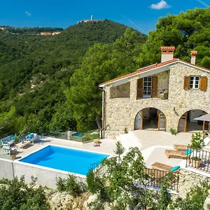 https://villa-bogijeva.in-istria.net