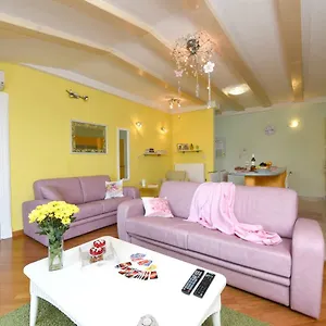 https://angels-nest.primorje-gorskikotar.com